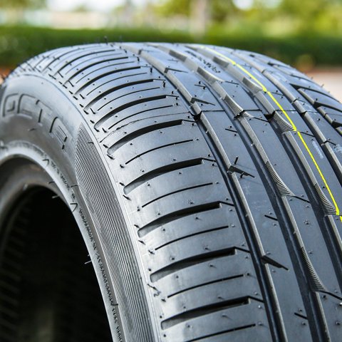 Forceum (4 pack) Forceum Octa 215/60R16 99V XL Performance a/s All Season Tire simolary.com 28 Forceum (4 pack) Forceum Octa 215/60R16 99V XL Performance a/s All Season Tire Simolary simolary.com 28