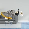 thumbnail image 2 of Manta A Rayas Y Elegantes Figuras De Cisne Para Decoración Del Hogar, Suave Y Cálida Manta Para Dormitorio, Sofá, Cama Y Silla Con Ingeniosos Adornos De Mesa., 2 of 8