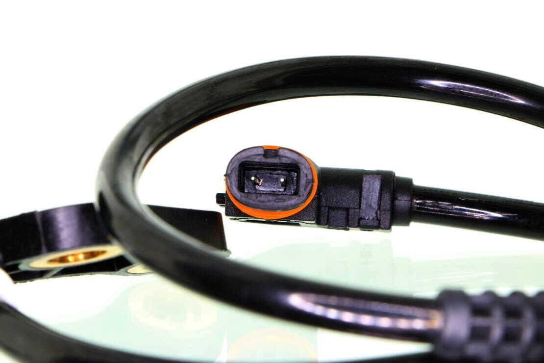 VEMO V30-72-0170 Sensor, wheel speed