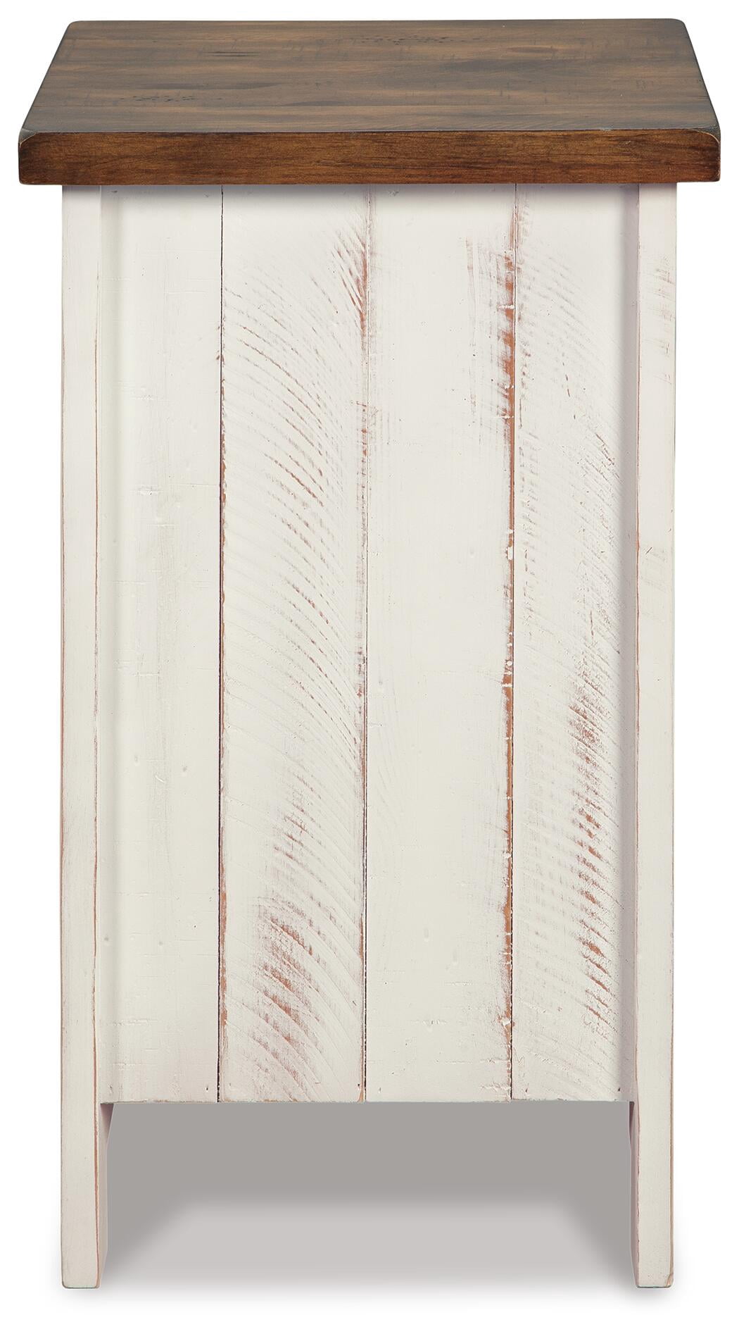 Signature Design by Ashley Casual Wystfield Chairside End Table  White/Brown