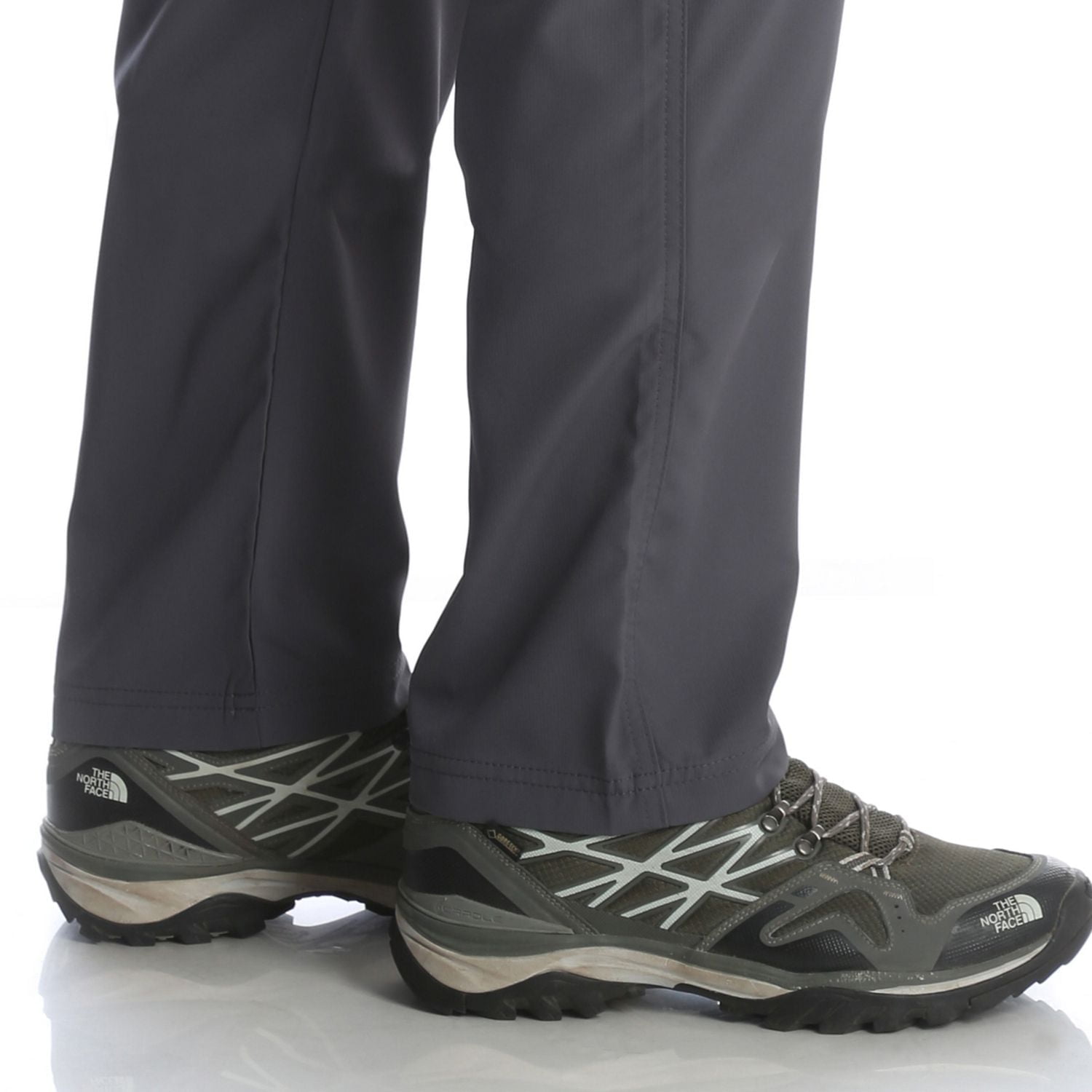 Wrangler Men's Outdoor Expandable Waist Utility Pant