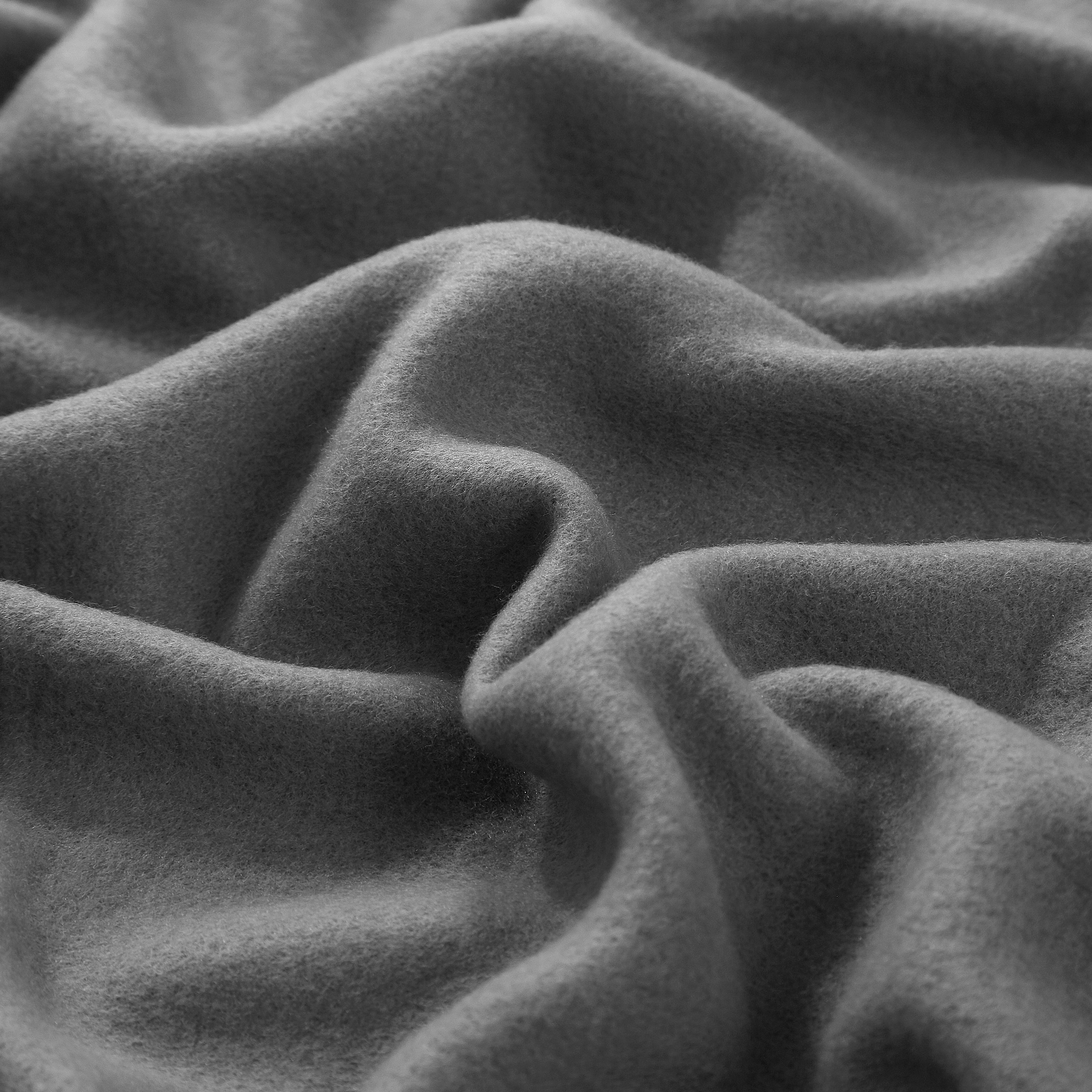 Mainstays Fleece Throw, Grey Solid 50x60