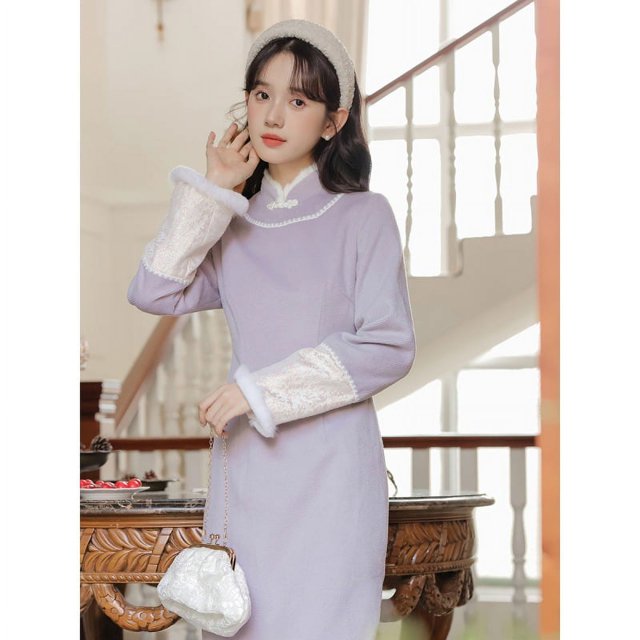 Conjunto de dos piezas de vestido cheongsam con cuello alto mejorado de estilo nacional retro de entrega de una pieza de otoño e invierno + chaleco de lana de cordero