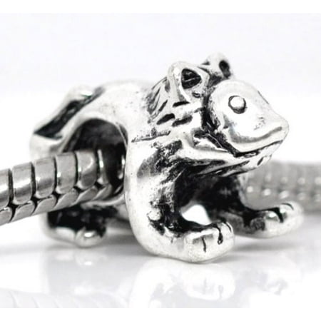 - Lion Charm Bead. Fits Troll, Zable, Baigi, Chamilia Charm Bracelets.