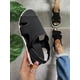 thumbnail image 1 of Sandalias de mujer de estilo europeo y americano de verano, zapatos planos informales tejidos con mosca elásticos transpirables de gran tamaño, 1 of 6
