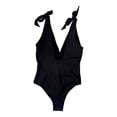 thumbnail image 2 of Traje de Baño Ocean Pacific para Mujer Completo con Nudo en Tirante, Cuello V Negro Talla G, 2 of 4