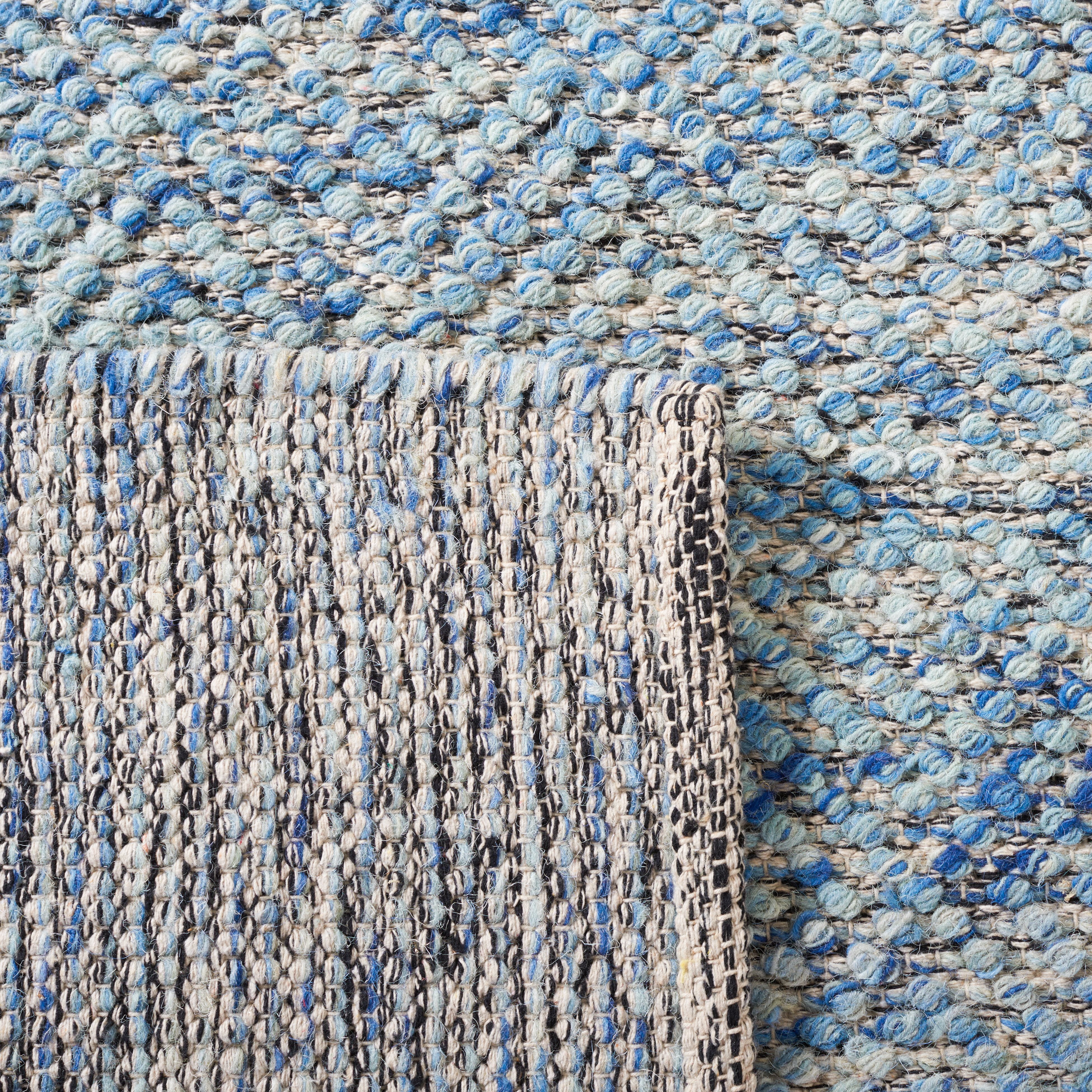 SAFAVIEH Natura Eanna Geometric Area Rug, Blue, 7' x 7' Round