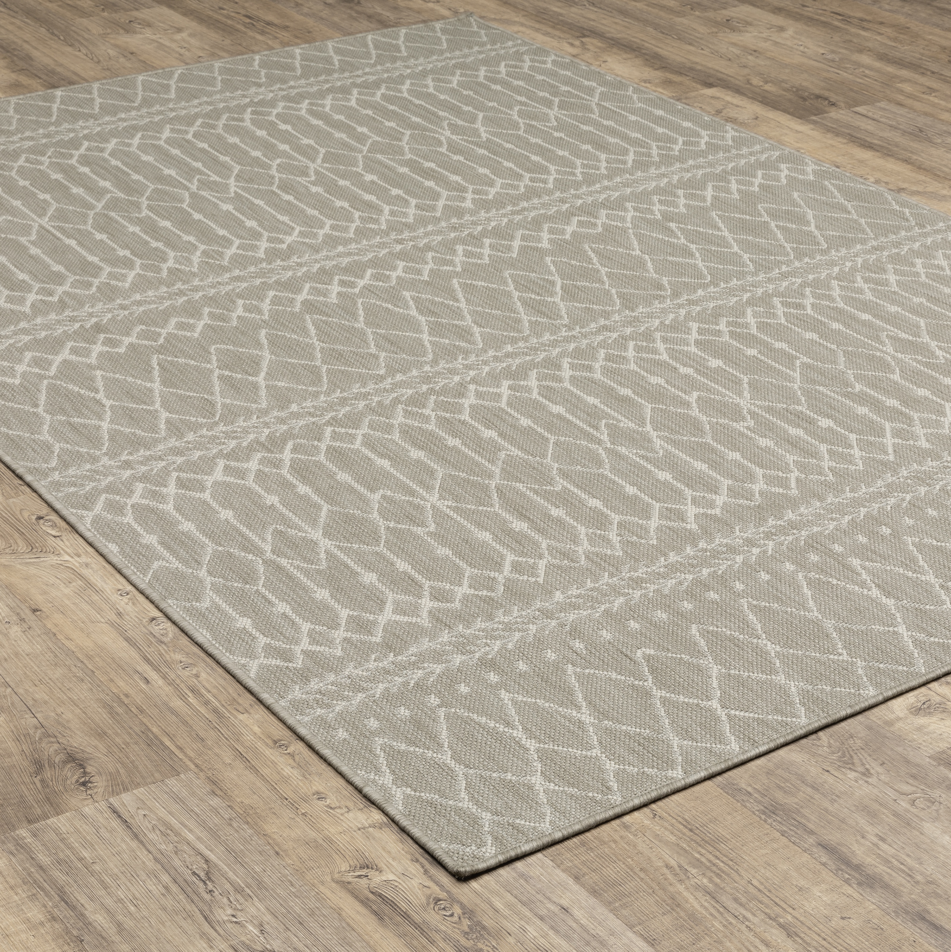 Avalon Home 10' x 13' Gray and Taupe Geometric Outdoor Rug
