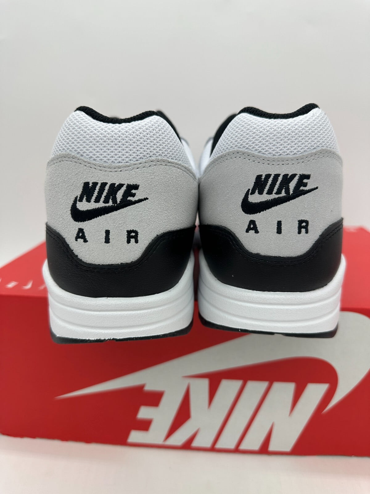 Nike Air Max 1 Essential White Pure Platinum Black. SIZE 9.5 - FZ5808-102 Air Max 1 Essential  main image 2