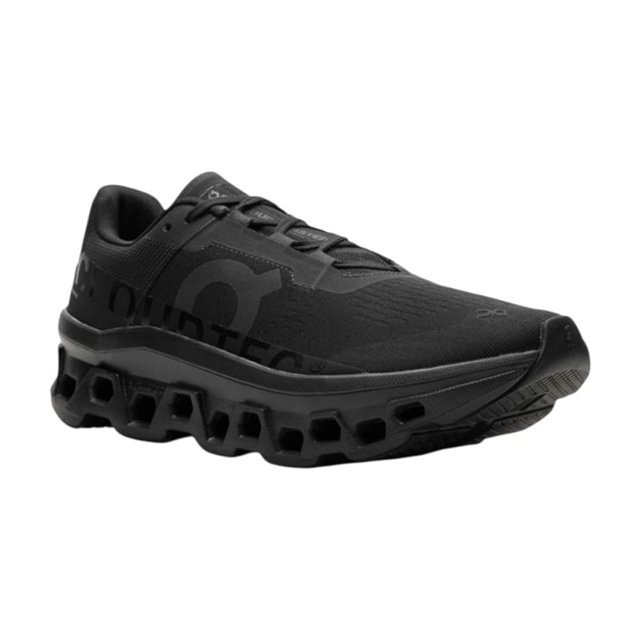 Tenis On Cloud cloudmonster color negro, con suela de goma