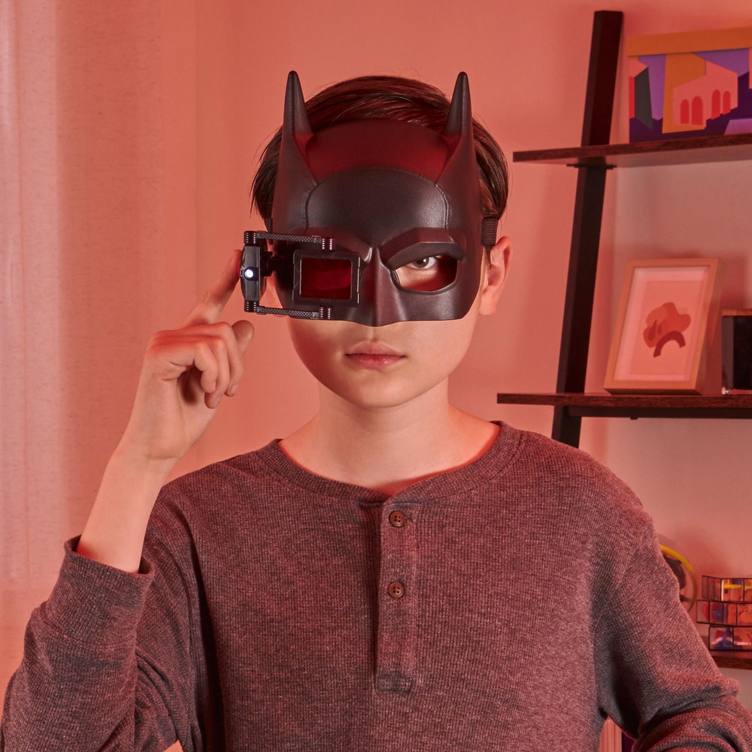 DC Comics, Jouet et accessoires pour jeu de rôle interactif Batman Detective Kit, Pièce à collectionner du film Batman, Jouet pour garçons et filles à partir de 4 ans