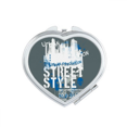 thumbnail image 1 of Graffiti Rue Point de Repère Motif Art Urbain Miroir Grossissant de Voyage Portable de Poche Maquillage, 1 of 3