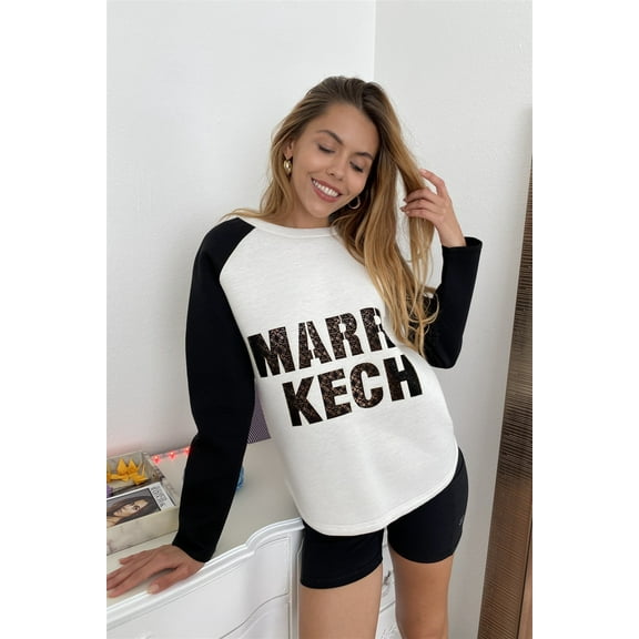 Contrast Sleeve Curved Hem Sweater