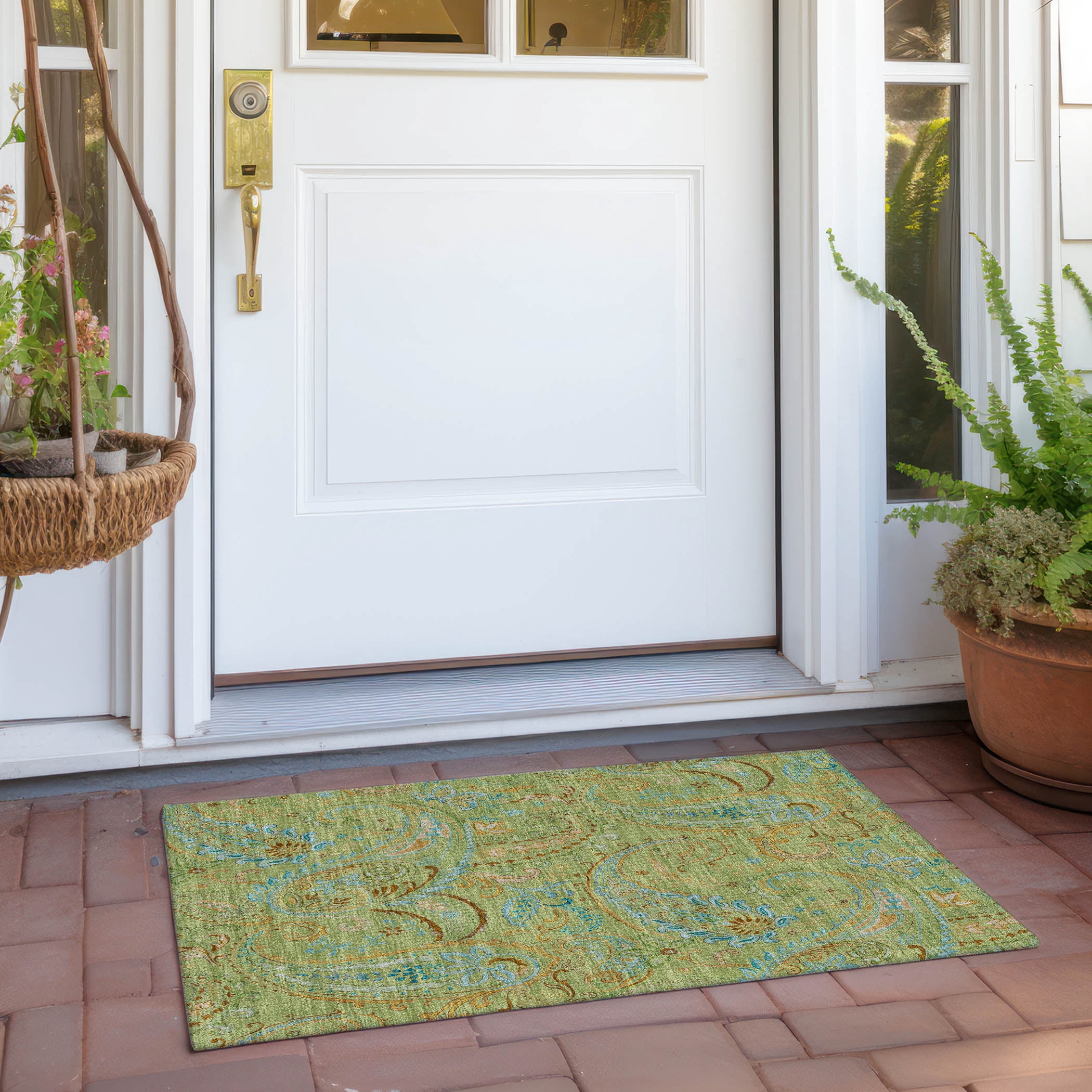 Addison Rugs Chantille Indoor/Outdoor Transitional Paisley Aloe Washable Rectangle Rug, 1'8" x 2'6"
