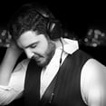 thumbnail image 2 of V-Moda Speakeasy Câble Lightning 3 Boutons DAC/Amp - Black, 2 of 7