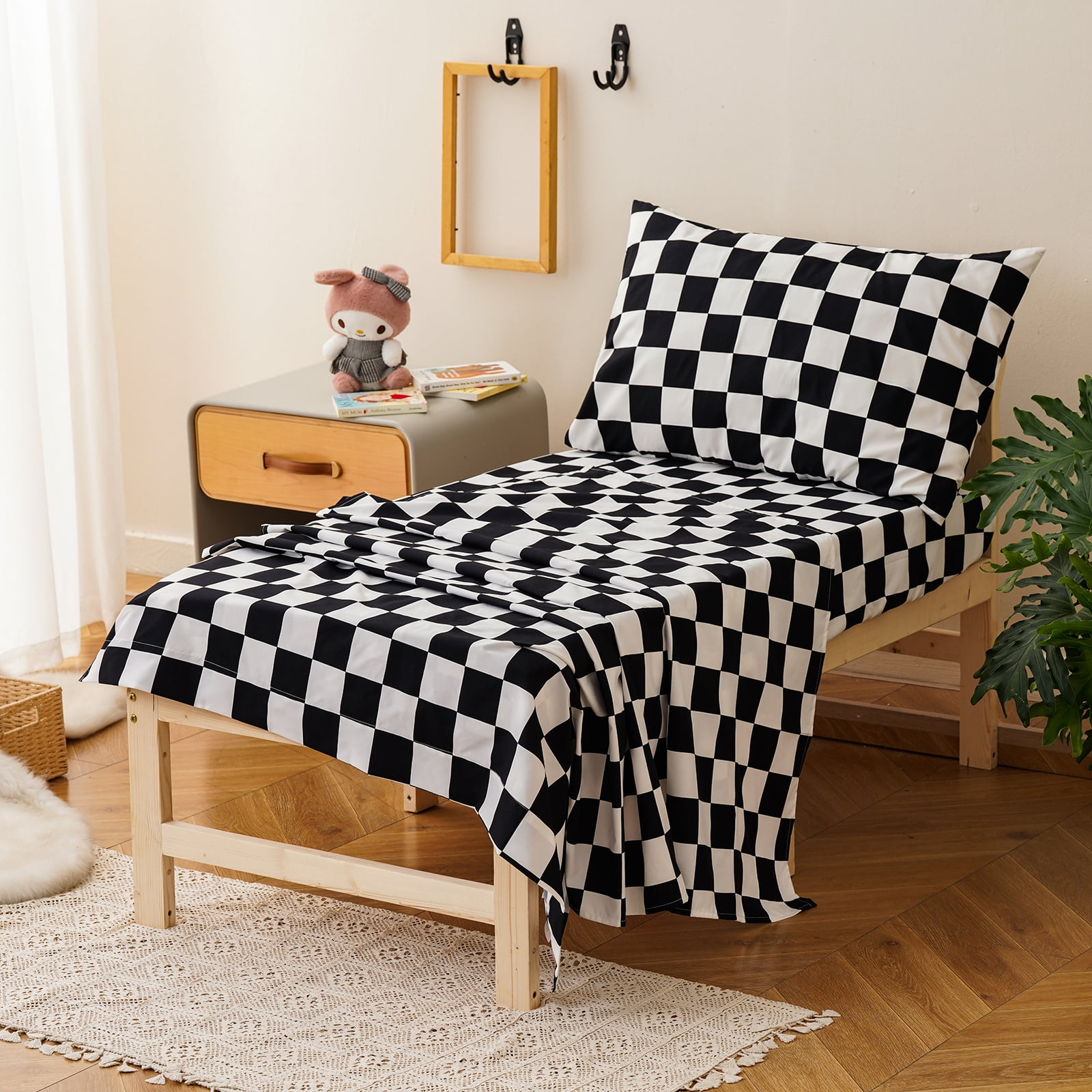 Wellboo Black White Plaid Toddler Bedding Sets for Girls Boys Black and White Checkerboard Grid 4 Pieces Soft Crib Bed Set Including Comforter, Sheets and Pillowcase Kids Checkered Geometric Quilt