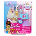 thumbnail image 3 of Paquete de accesorios de cocina y cocción Barbie con piezas con temas de desayuno incluido el delantal para D, 3 of 5