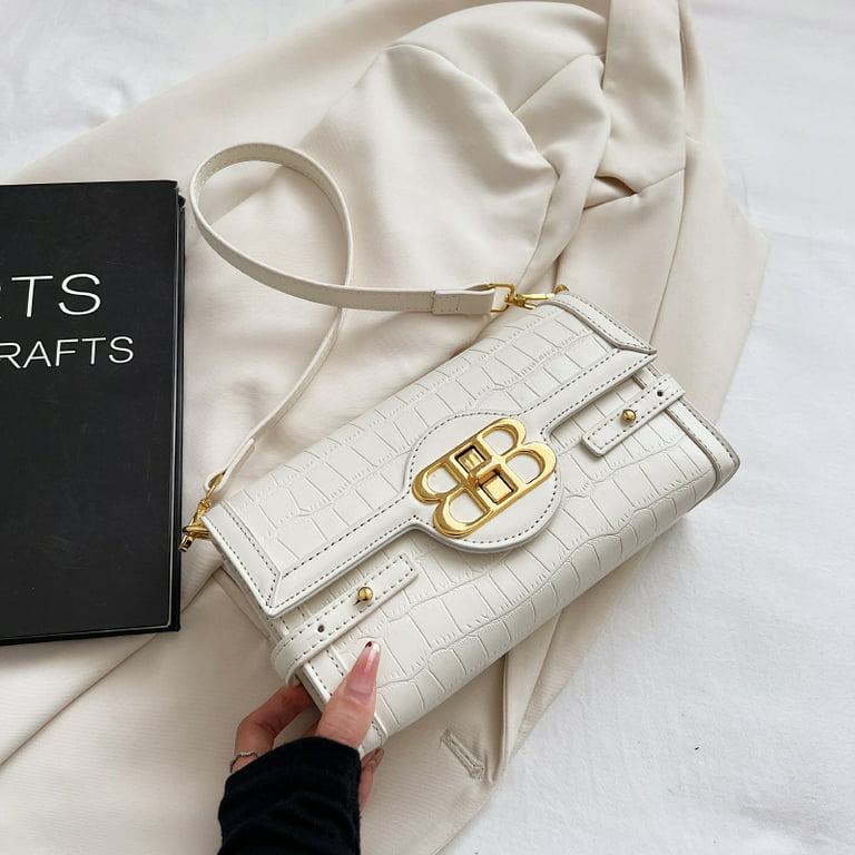 Personalized Handbags, Purses & Wallets for Women