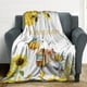 thumbnail image 5 of Manta de abeja personalizada con nombre, 50 x 60 pulgadas, bonita manta para mujeres y niñas, mantas de felpa suaves y coloridas para cama, sofá y sillón, 5 of 8