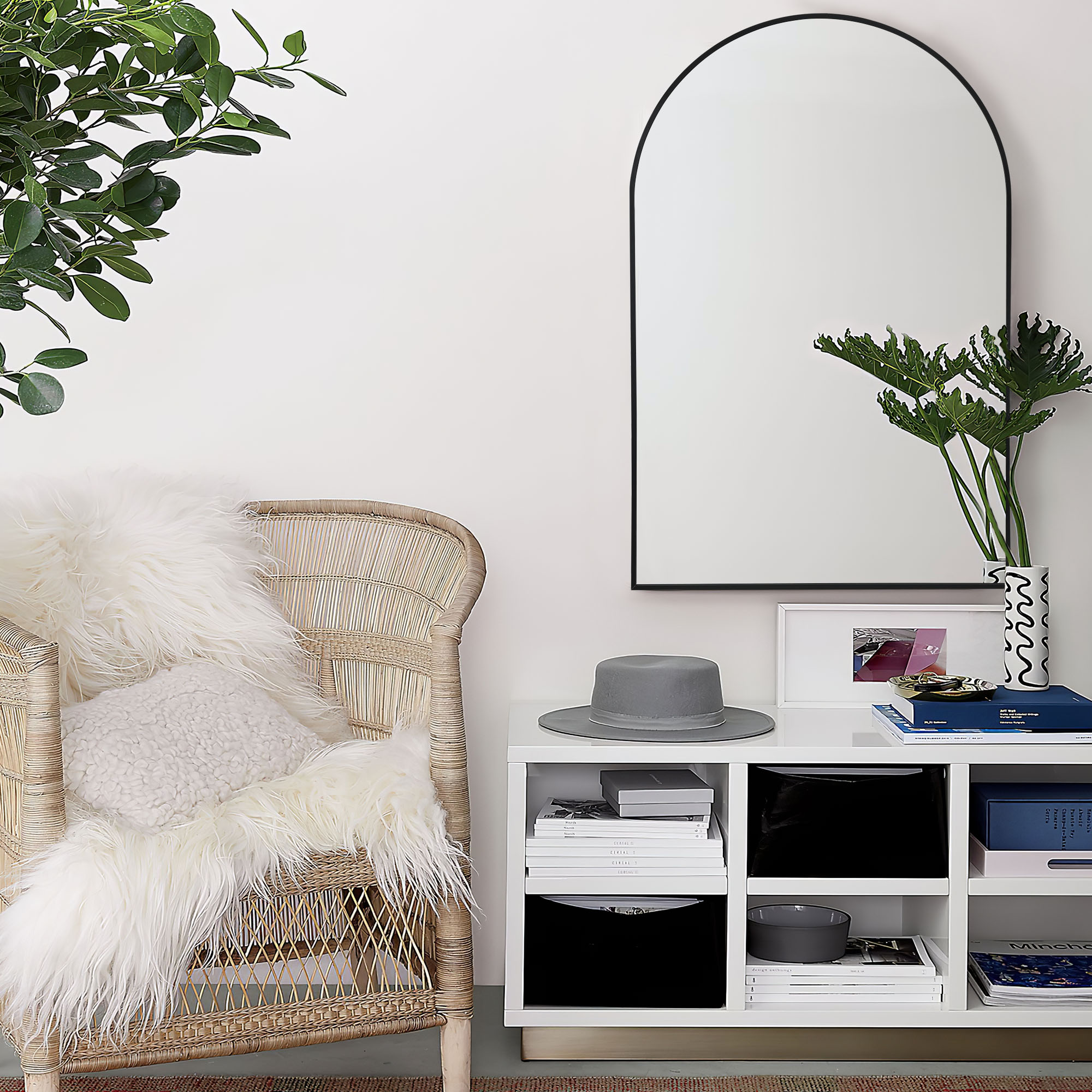 MAYEERTY 36"×24" Black Aluminum Slim-Frame Arched Wall Mirror Classic Design for Any Decor Home