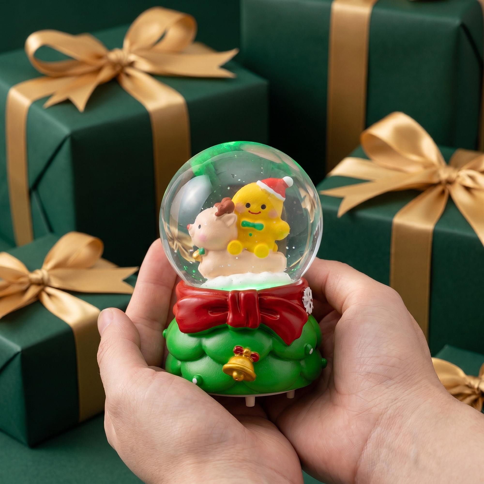 Unique Bargains Crystal Ball Shatterproof LED Glitter Globe Green C 2.6" x 2.6" x 3.7"