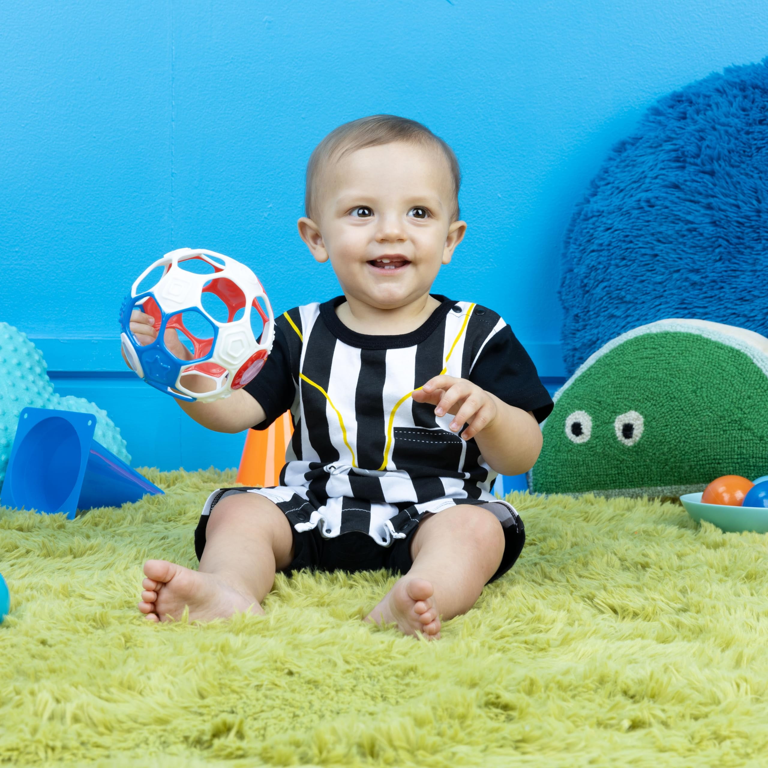 Bright Starts Grippin’ Goals Rattle Ball – Red, White & Blue