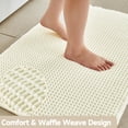 thumbnail image 2 of Alfombra de baño TYUU Waffle, antideslizante, 60 x 40 cm, color blanco, 2 of 7