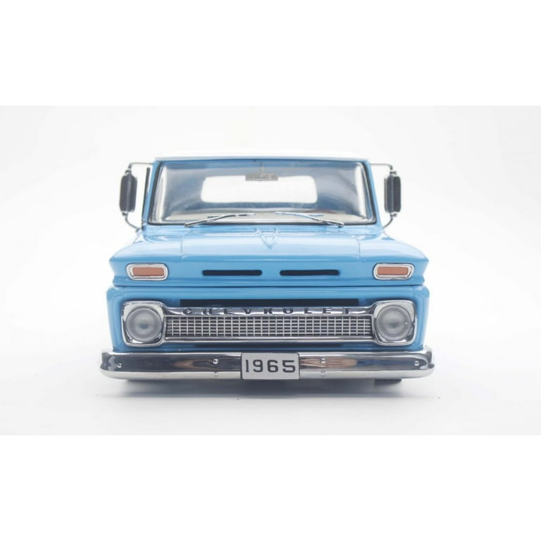 Diecast Car w/Display Case - 1965 Chevy C-10 Styleside