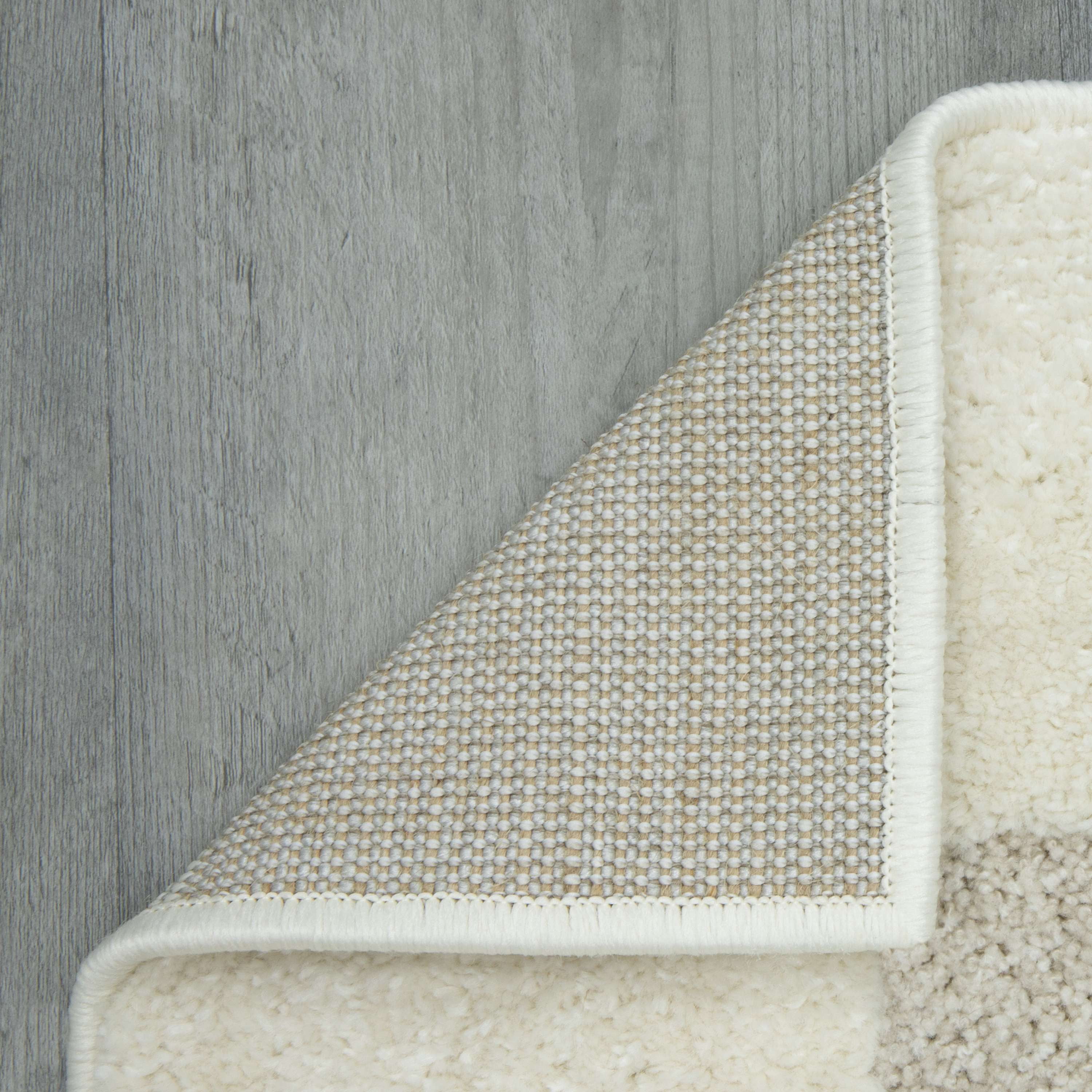 Mainstays Plush Check Ivory Indoor Runner Rug, 1 ft 11 in x 6 ft
