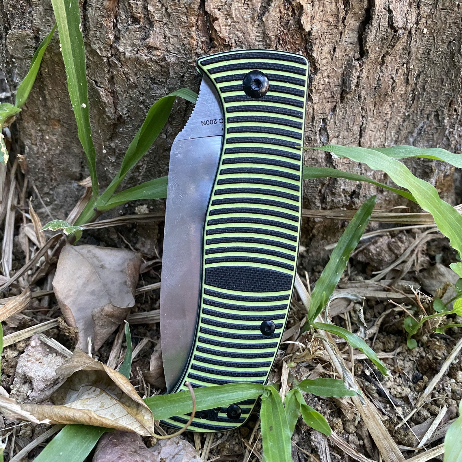 Folding Pocket Knife, Green Handle Bronze Blade for Outdoor Camping Survival, EDC Knife for Easter Independence Day Thanksgiving Halloween Christmas and Father's Day