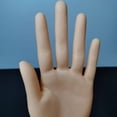 thumbnail image 4 of Modelo de Manos de Maniquí Yuyangstore Plástico Duradero para Exhibición de Relojes y Anillos, 4 of 7