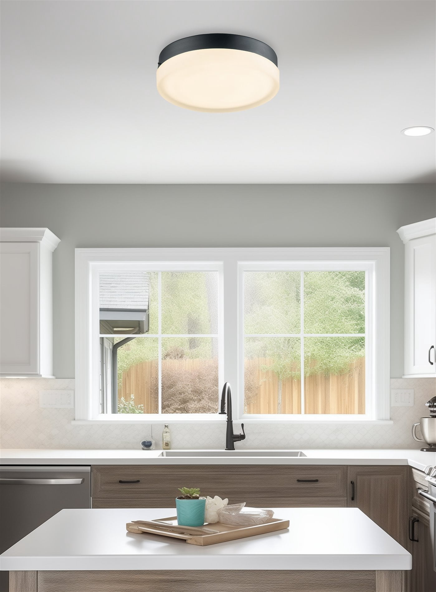 Kira Home Luna 11" Integrated LED Flush Mount (25W), Low-Profile Ceiling Light, Heavy Frosted Glass Diffuser, Built-in
