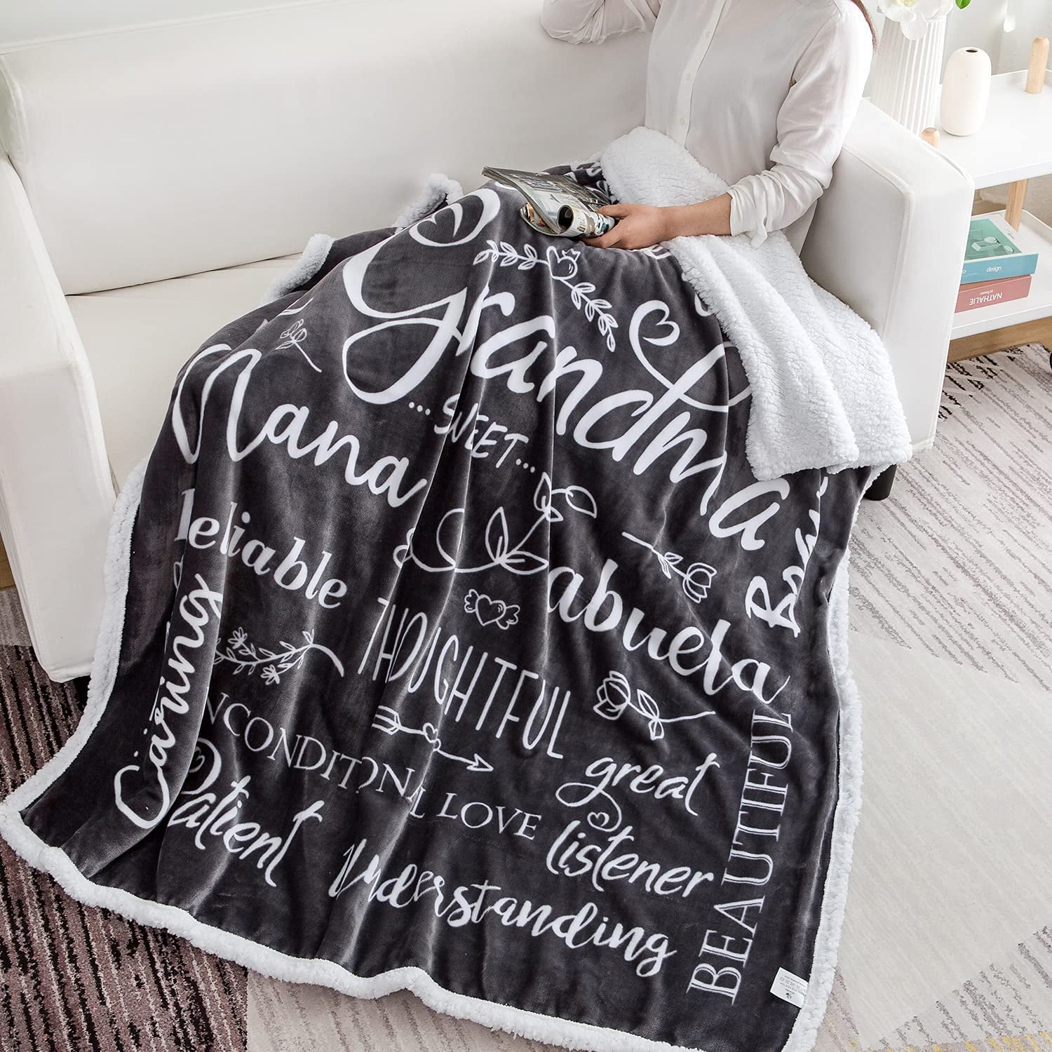 Flannel Blanket for Grandma - Red Throw Blankets - Personalised Gifts for  Grandma - Machine Washable Super Soft, Cosy Grandma Blanket, Birthday Gifts  for Grandma