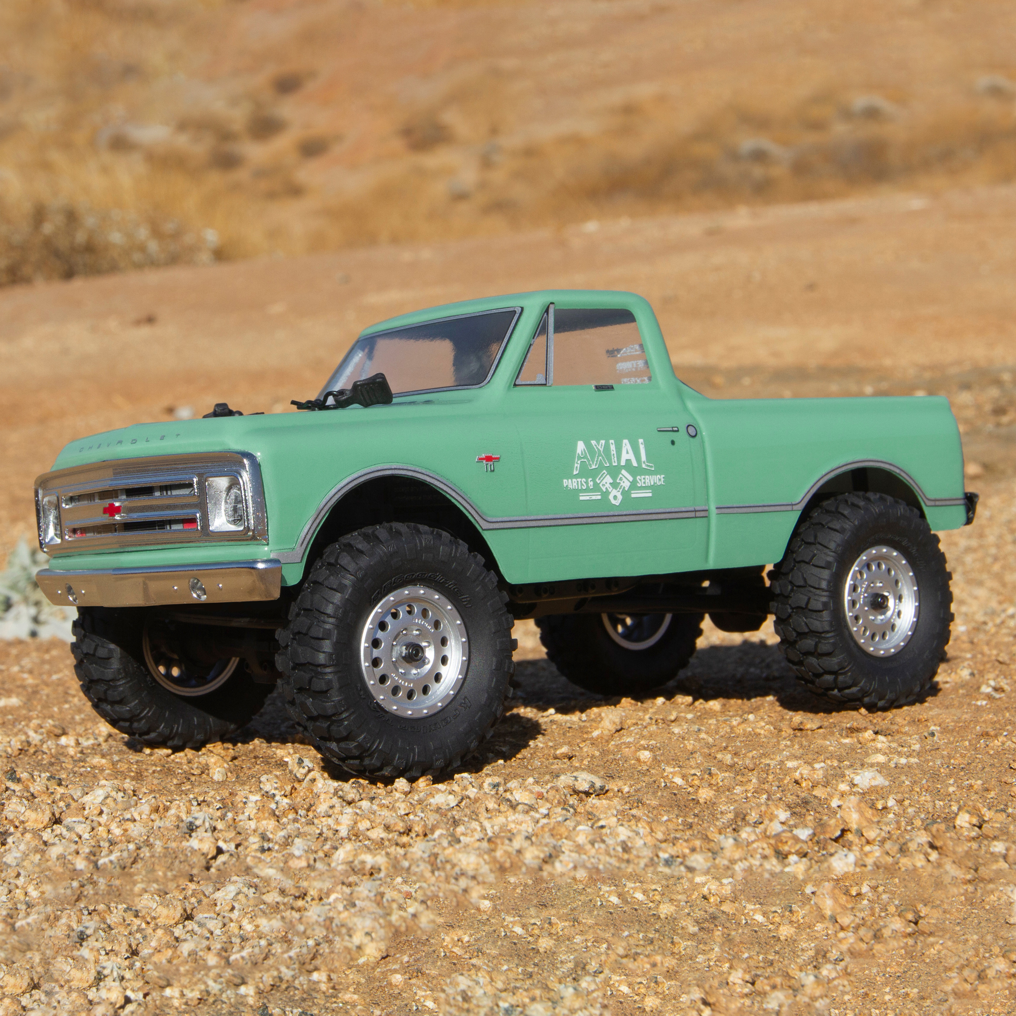 Axial 1/24 SCX24 1967 Chevrolet C10 4 Wheel Drive Truck Brushed RTR Ready to Run Green AXI00001T1 Trucks Electric RTR Other - image 3 of 9
