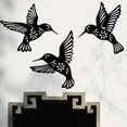 thumbnail image 3 of Decoración de pared de colibrí de pájaro de metal negro, 3 piezas de decoración de pared de colibrí de hierro forjado de 10,2 pulgadas, arte de pared de pájaro de metal para sala de estar de amantes, 3 of 5