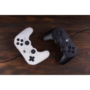 8BitDo Pro 2 Wired Controller +Game Pass Code - Hall Edition/Black (US) (PC)