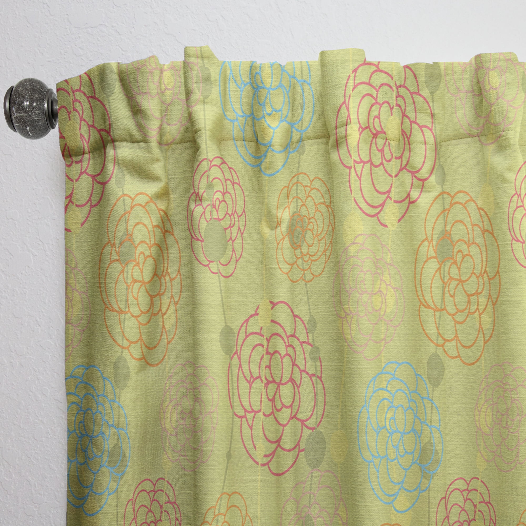 Designart 'Retro Flowers On Green Background' Mid-Century Modern Curtain Panel