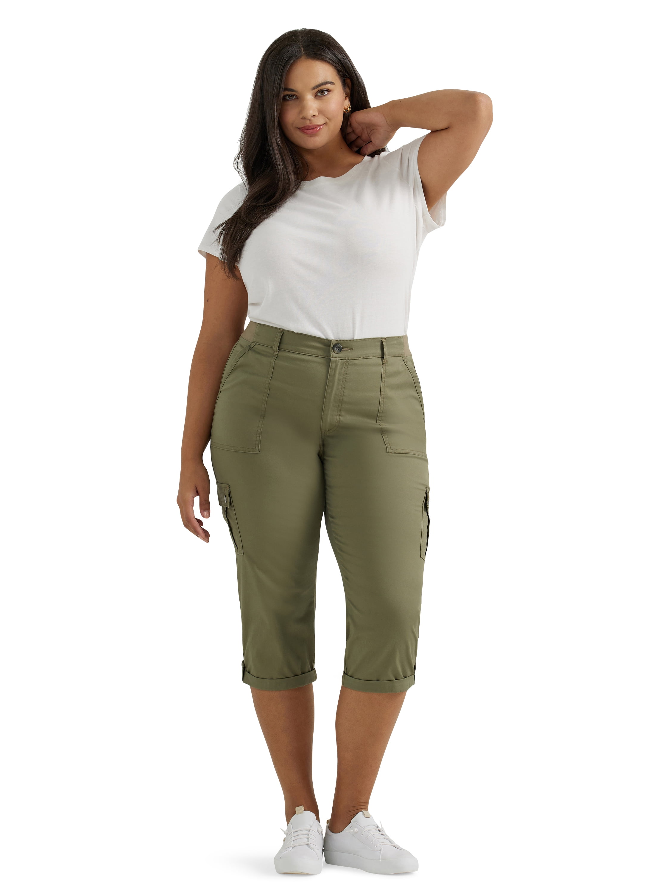 Lee Women's Plus Size Flex-to-Go Cargo Capri