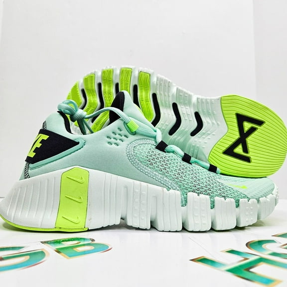 Nike Free Metcon 4 CT3886-300 Mens Mint Foam/Black Training Sneaker Shoes JDJ440 (8.5)