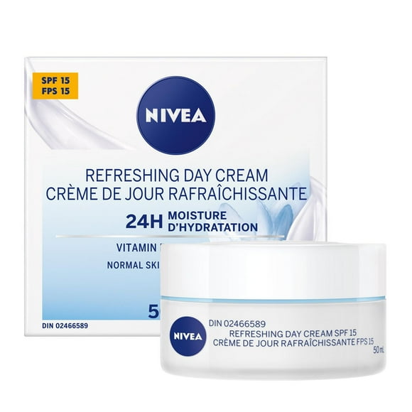 NIVEA Refreshing Day Cream SPF 15 24H Moisture | Day Cream with SPF 15, 50 mL