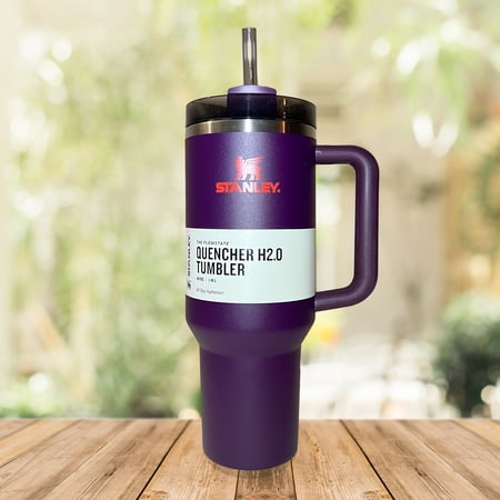 Stanley Plum 40oz The Quencher H2.0 Flowstate Tumbler