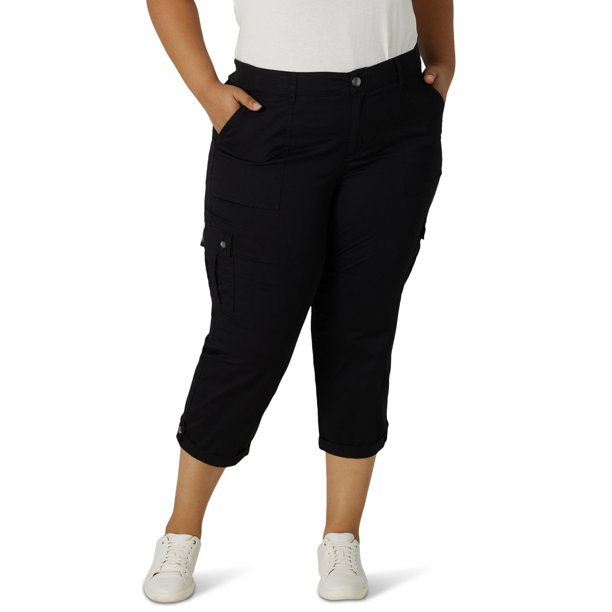 Lee Women's Plus Size FlextoGo Cargo Capri