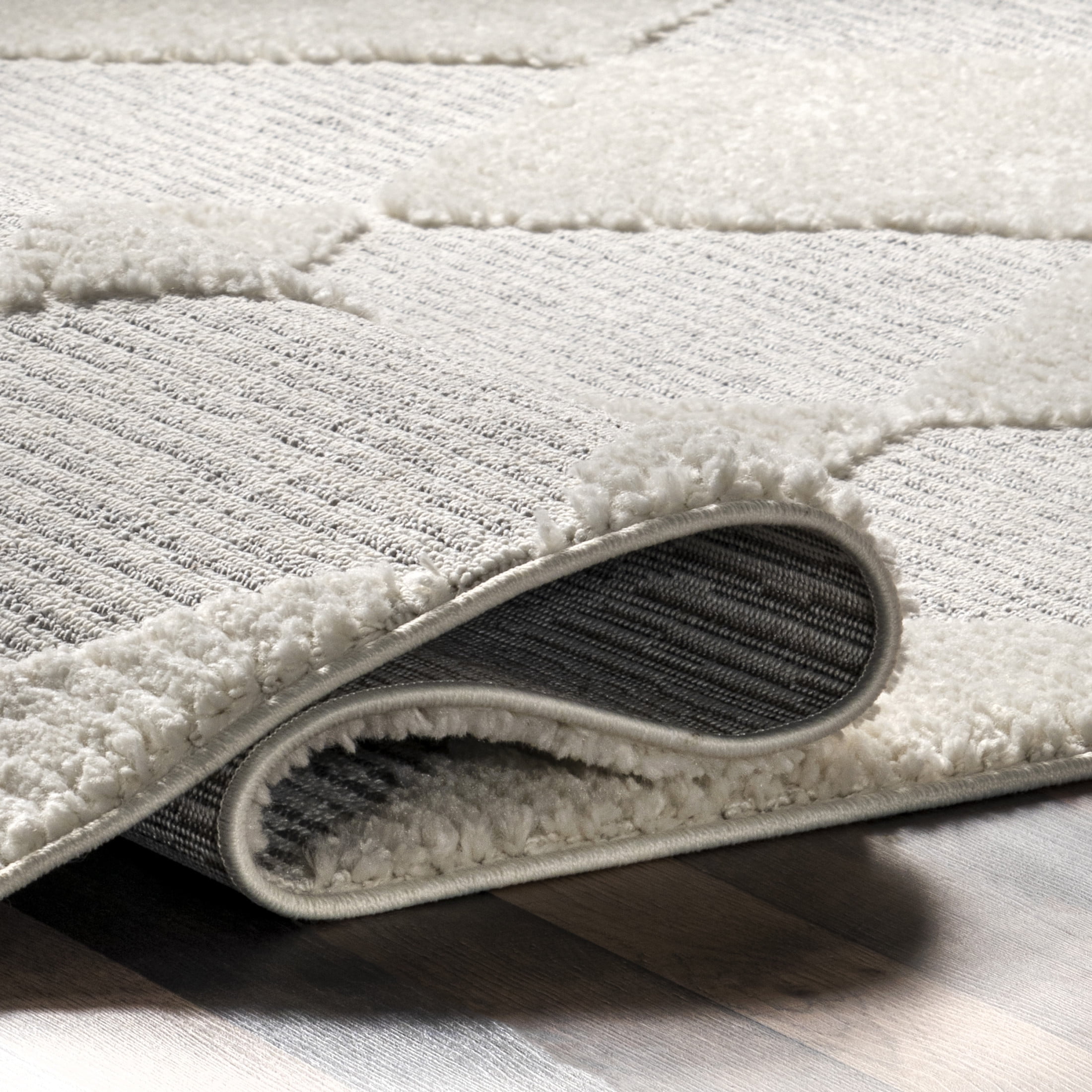 nuLOOM Marissa High/Low Diamond Tassel Area Rug, 10' x 14', Marissa Off-white