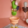 thumbnail image 3 of Aceite Tipo Exprimidor 2 En 1 Con Cepillo De Silicona Para Repostería, Cepillo Para Salsa De Silicona Y Botella Dispensadora De Aceite, Herramienta De Cocina Noticed HA044022-04, 3 of 6