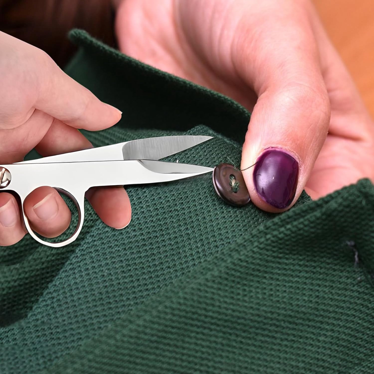 ABCISI Thread Snips for Sewing, 4Pcs Sewing Snips with Protective Plastic Sleeve Small Scissors Mini Snippers Shear Trimming Nipper Clipper for Quilting, Embroidery, Dressmaking Tailoring Dressmaking