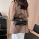 thumbnail image 4 of Nuevo bolso de mano con textura, pequeño bolso cuadrado portátil adecuado para citas, bolso de cuero PU estilo: estilo 1;, 4 of 5