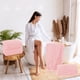 thumbnail image 4 of Paquete de 2 toallas de baño TENSTARS Silk con dobladillo de 70 x 140 cm, color rosa, 4 of 7