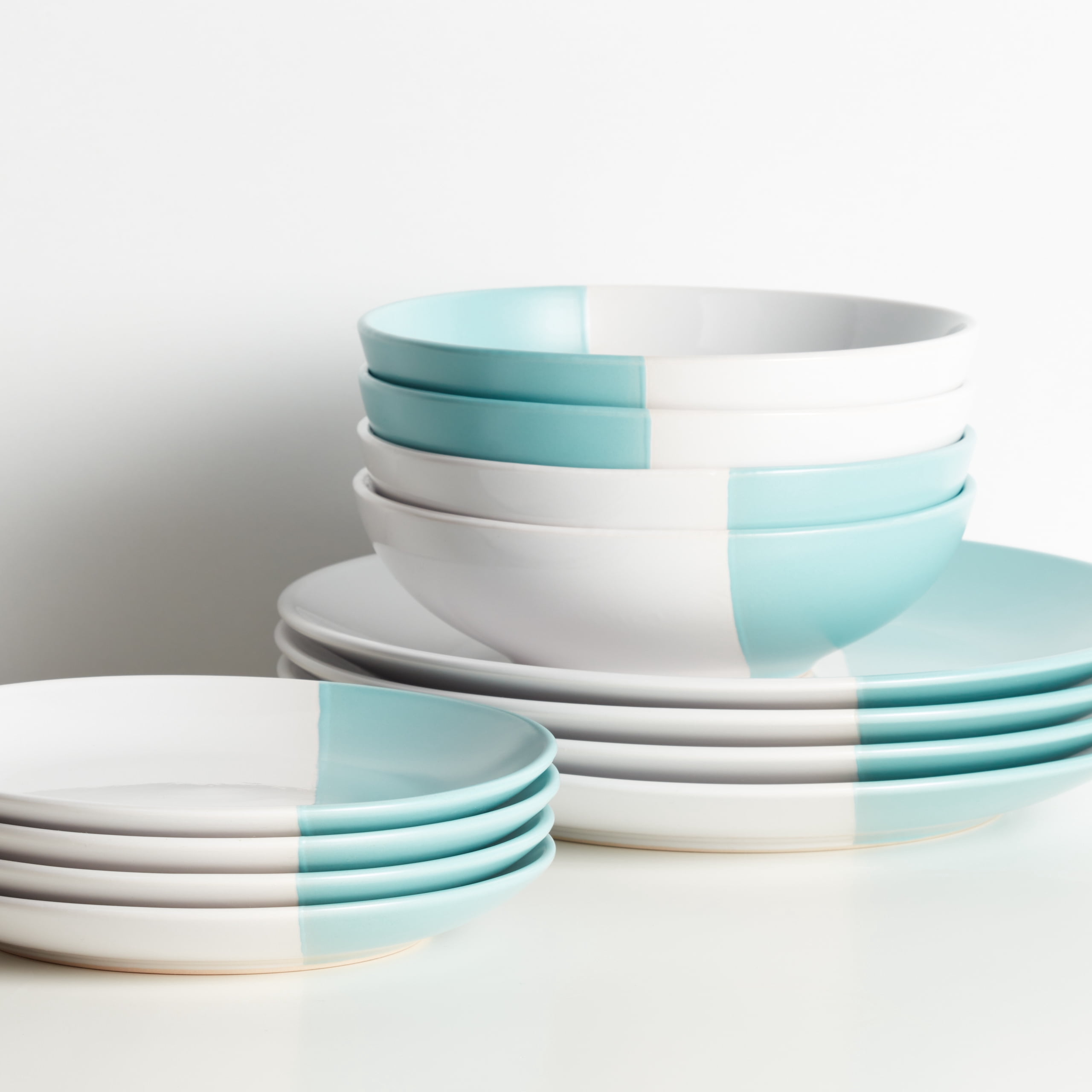 Stone Lain Lizzy Stoneware 12-Piece Round Dinnerware Set, Teal, CB