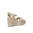 thumbnail image 3 of Sandalia Kipon Mujer Plataforma Casual Inspiradora beige 23.5, 3 of 5