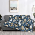 thumbnail image 2 of Fotbe Winter Animal Friends Manta de Franela con Estampado, Manta Ultrasuave para Cama, Sofá, Auto, Hipoalergénica y Antibolitas-80"x60", 2 of 6